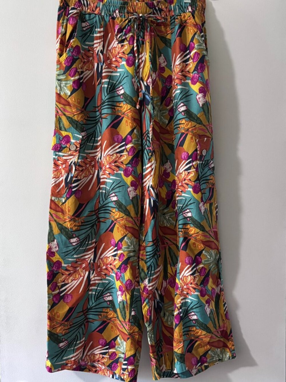 Panama Jack Women's Tropical Wide-Leg Pants with Drawstring Waist Size Small